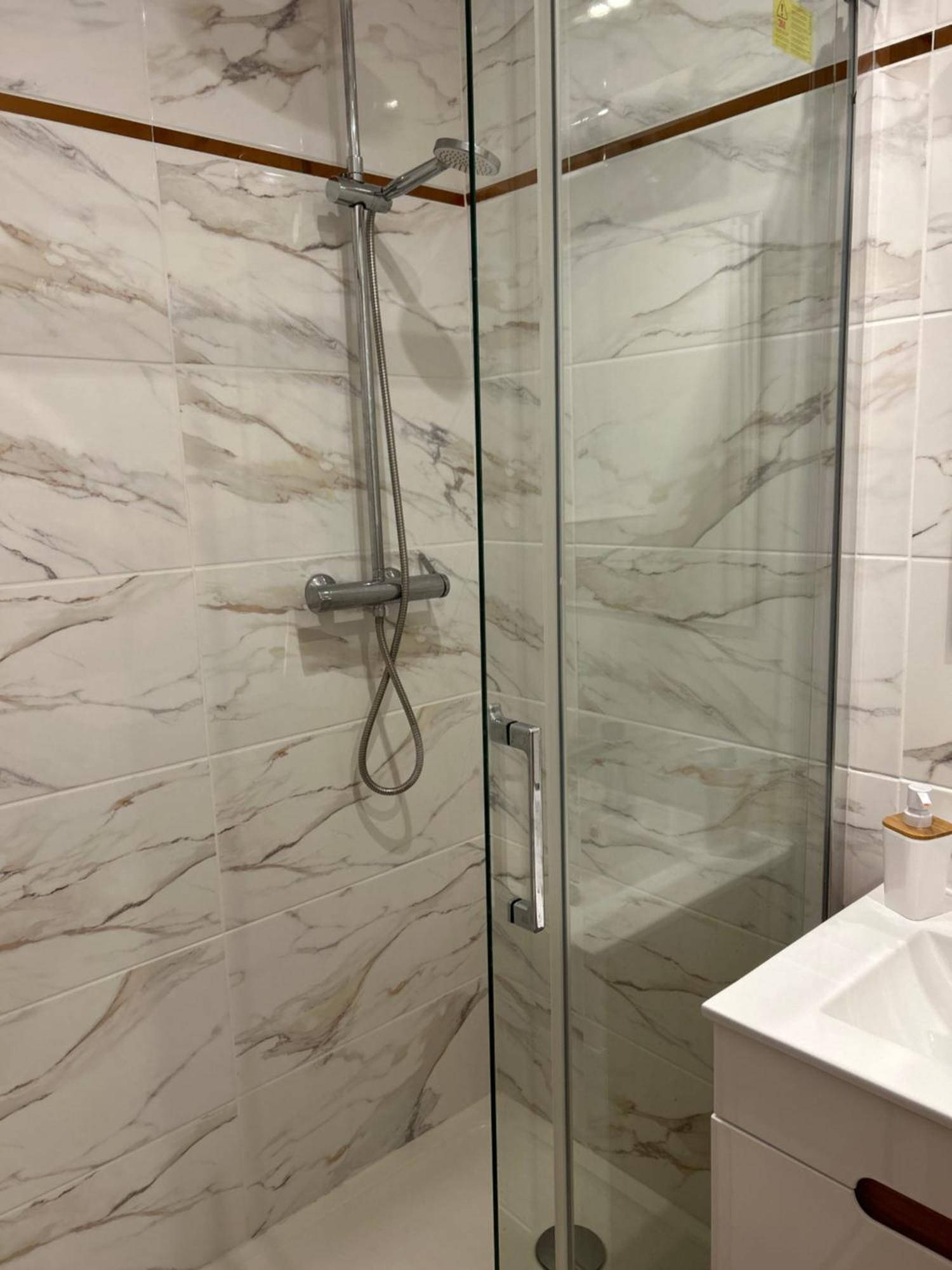 Apartamenty Pl. Wolnosci 6 Poznań Eksteriør billede